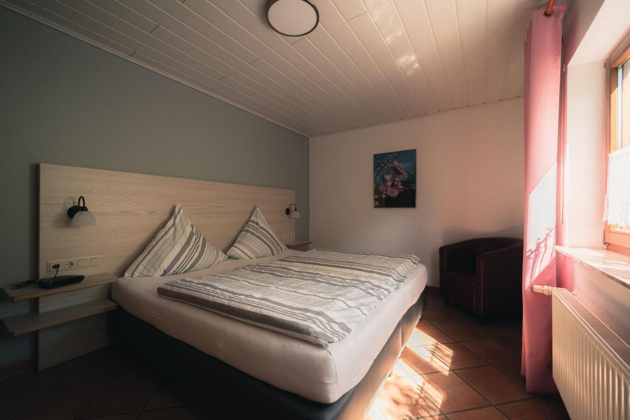Urlaubsweingut Zecherhof Neef Екстериор снимка
